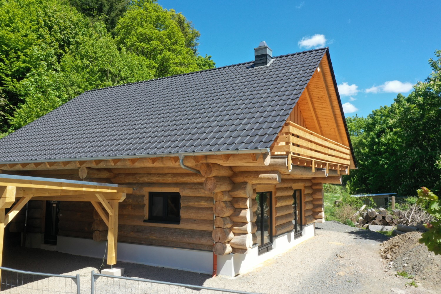Einzigartig und Großzügig - Architekten-Chalet mit Traumgrundstück