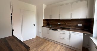 von_poll_real_estate_property_24323070_image_1