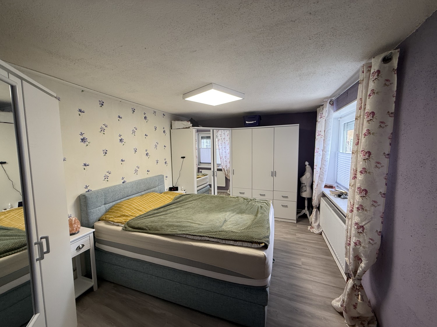 Schlafzimmer OG