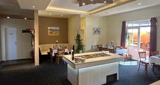 von_poll_real_estate_property_25323501_image_7