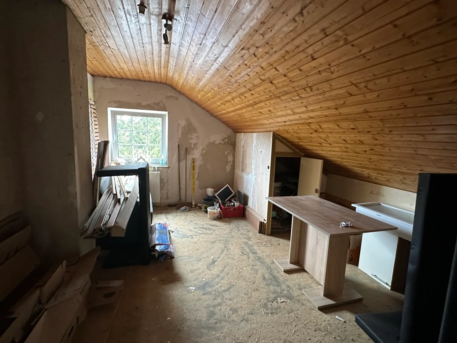 Abstellraum Dachgeschoss (Kind III)