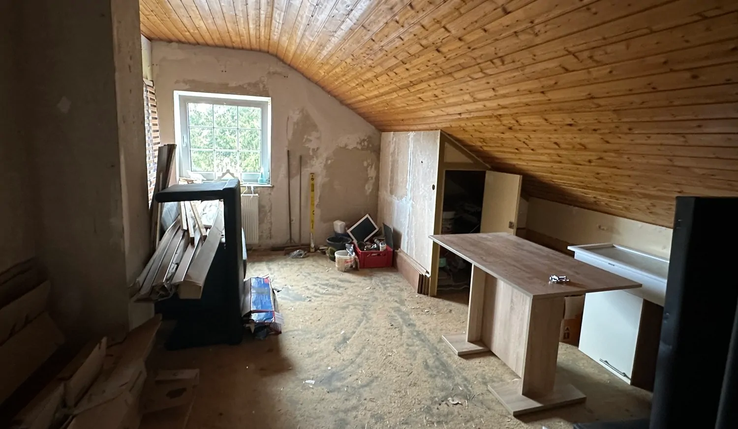 Abstellraum Dachgeschoss (Kind III)