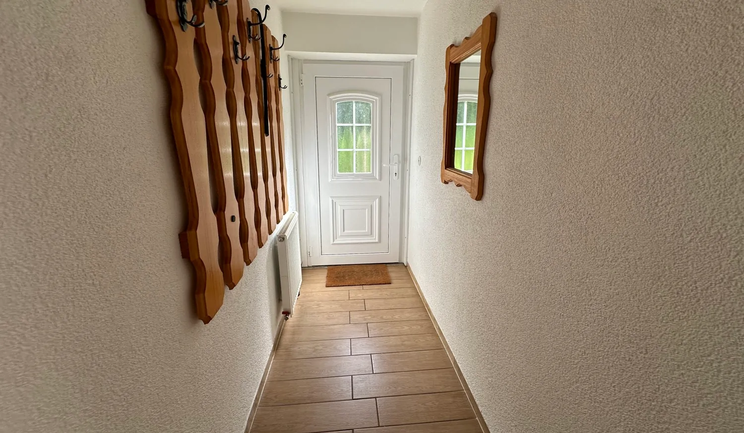 Eingang Souterrain-Wohnung