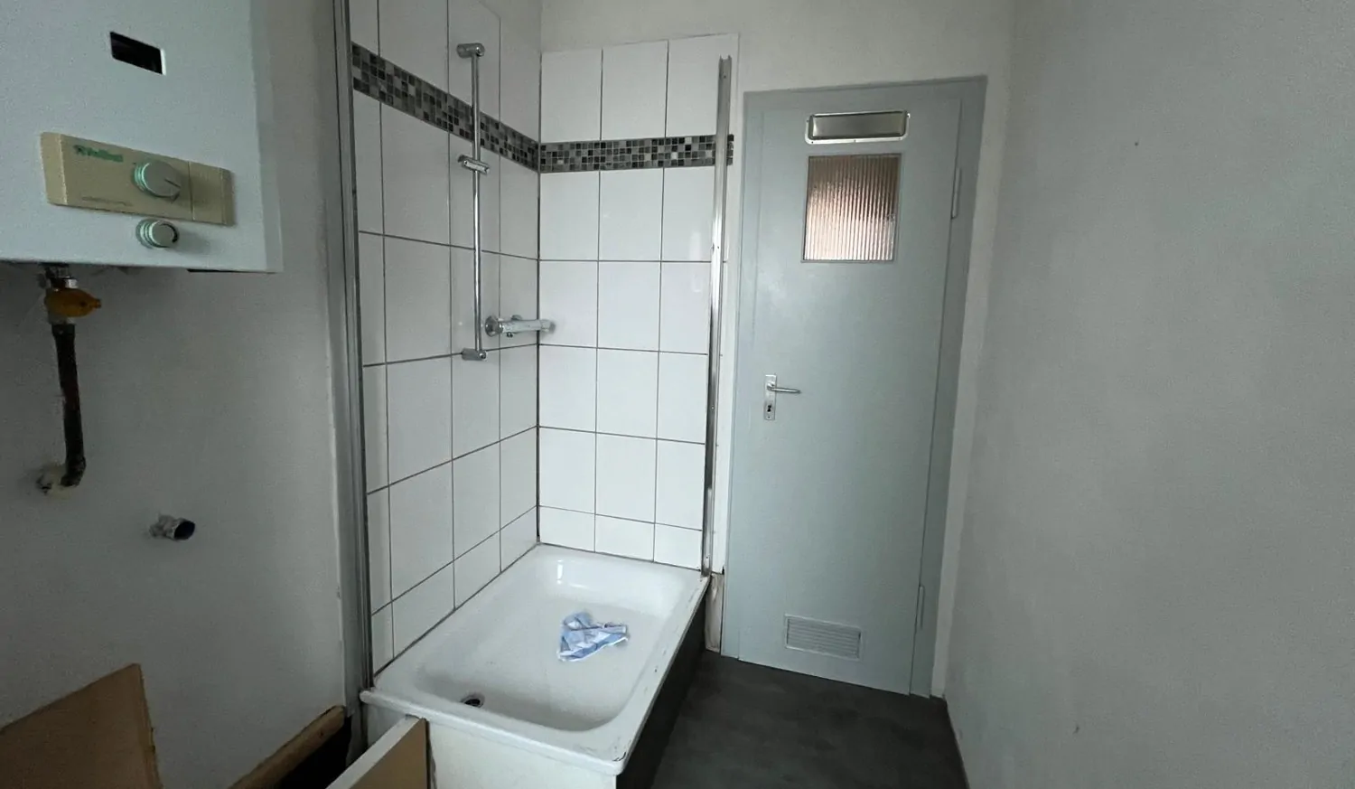 f709480d-30cd-4e01-b1c9-c6f80d59762a