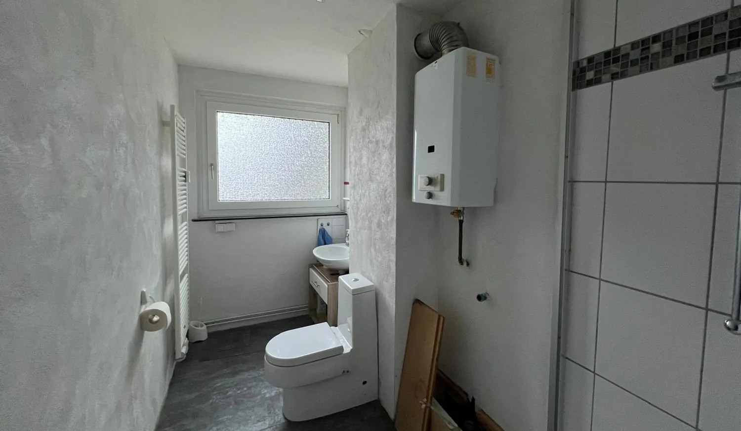 16d85fd1-c64d-476a-bd88-bf88725672ef