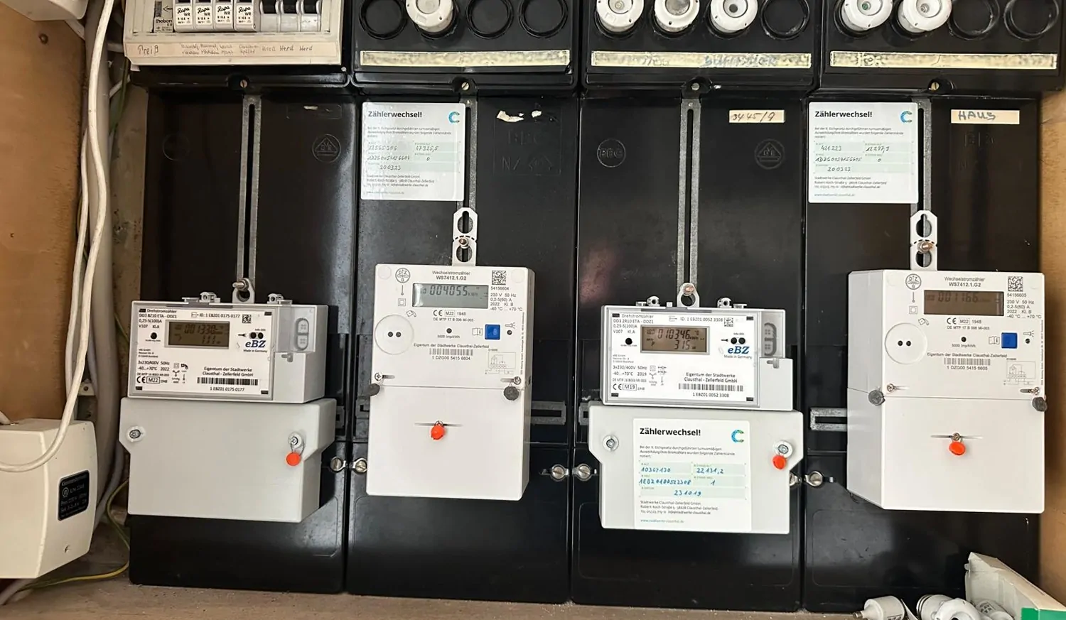 PHOTO-2025-02-06-17-02-34 3