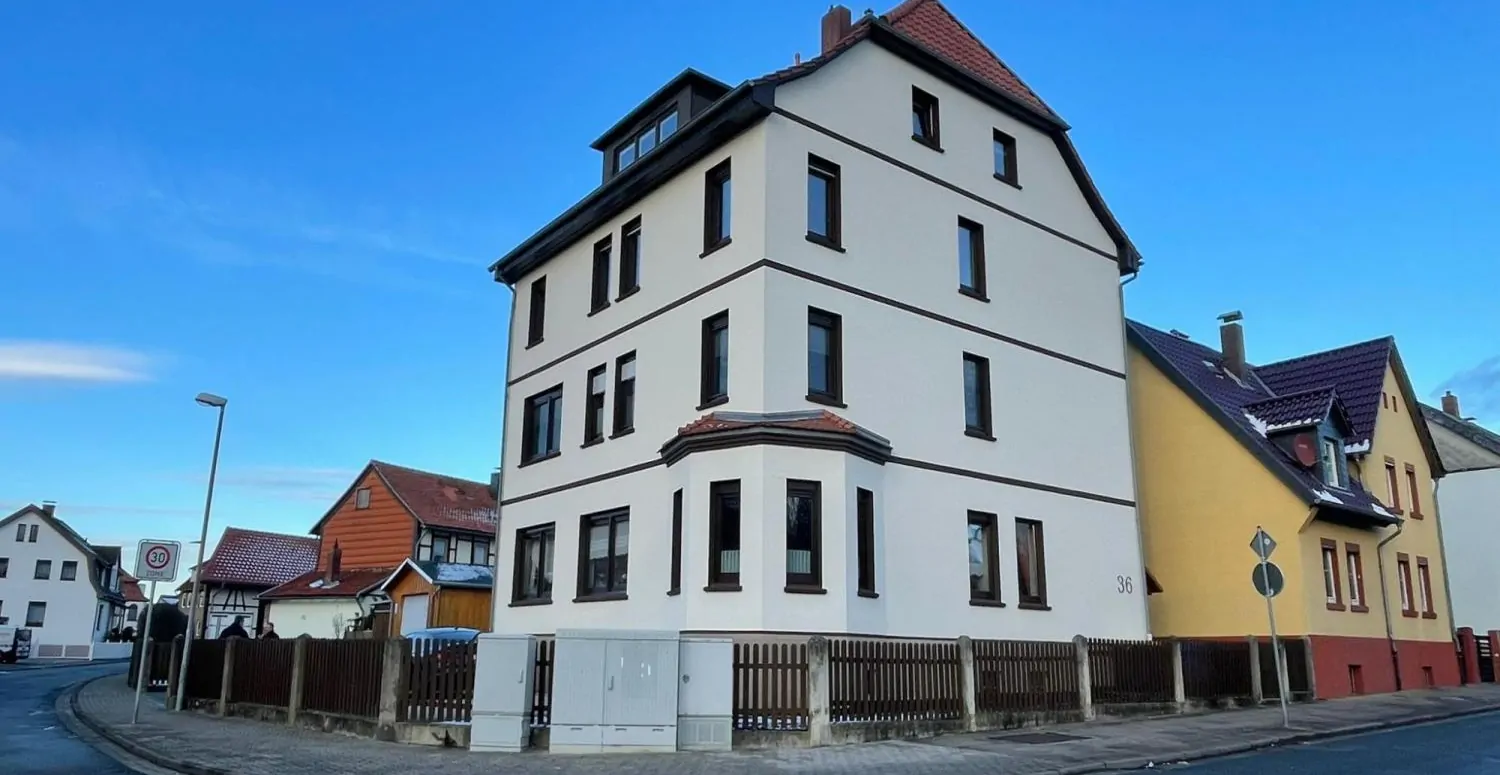 Lichtdurchflutet und vollständig saniert - 4-Zimmer Wohnung in fussläufiger Innenstadtlage