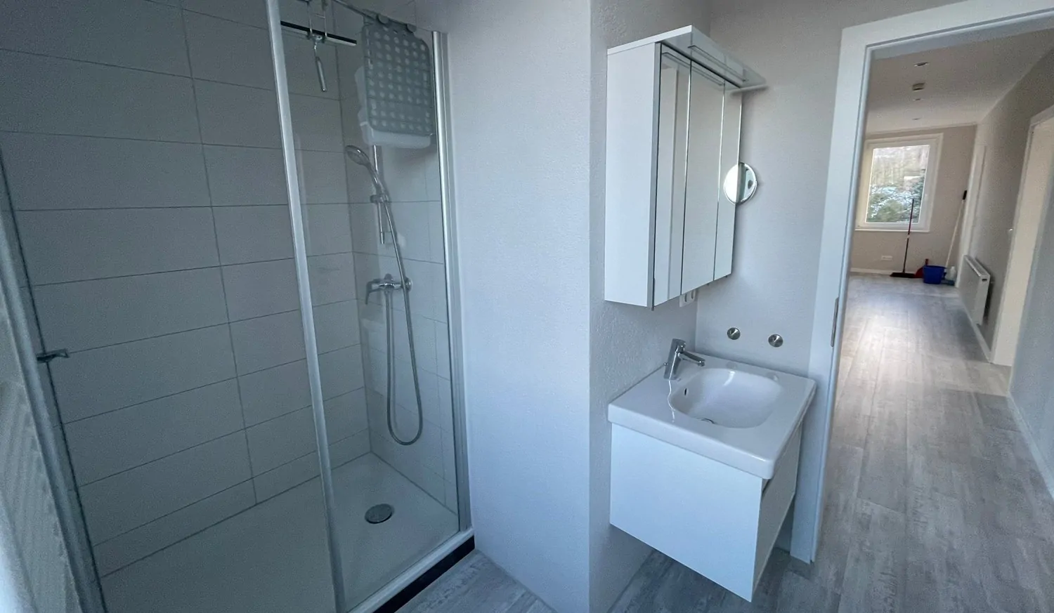 Lichtdurchflutet und vollständig saniert - 4-Zimmer Wohnung in fussläufiger Innenstadtlage