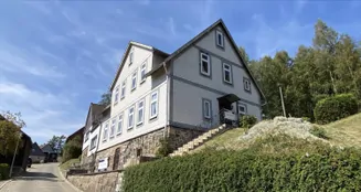 von_poll_real_estate_property_22363012_4_image_0