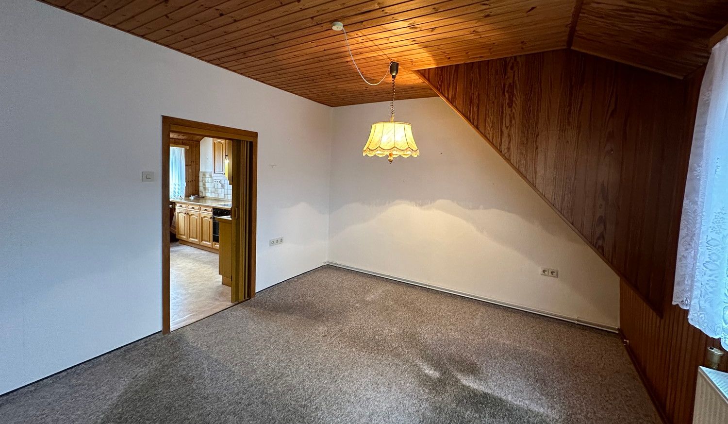 DG rechte Hälfte Esszimmer