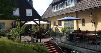 von_poll_real_estate_property_25323035_image_6