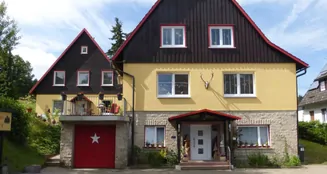 von_poll_real_estate_property_25323035_image_0