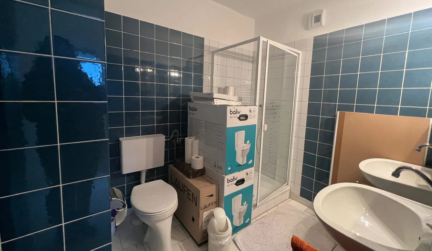 bf8bfb81-538d-4416-acdd-5046718e400e