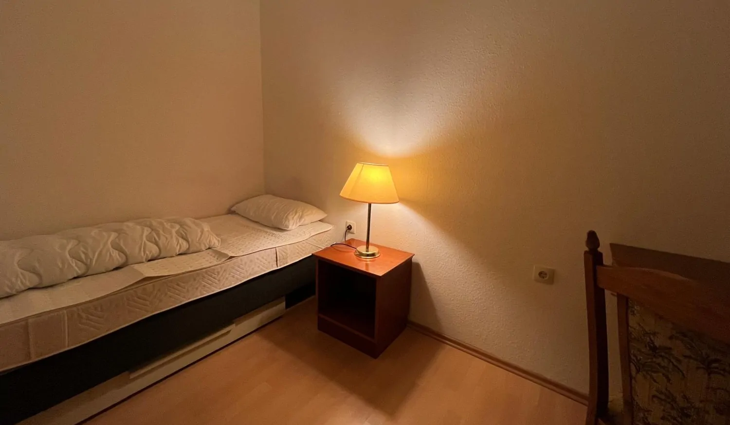 39c624e5-757a-4f34-a134-58ff84d7a054