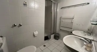 von_poll_real_estate_property_25323016_image_9