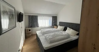 von_poll_real_estate_property_25323017_image_5