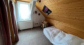 von_poll_real_estate_property_25323023_image_9