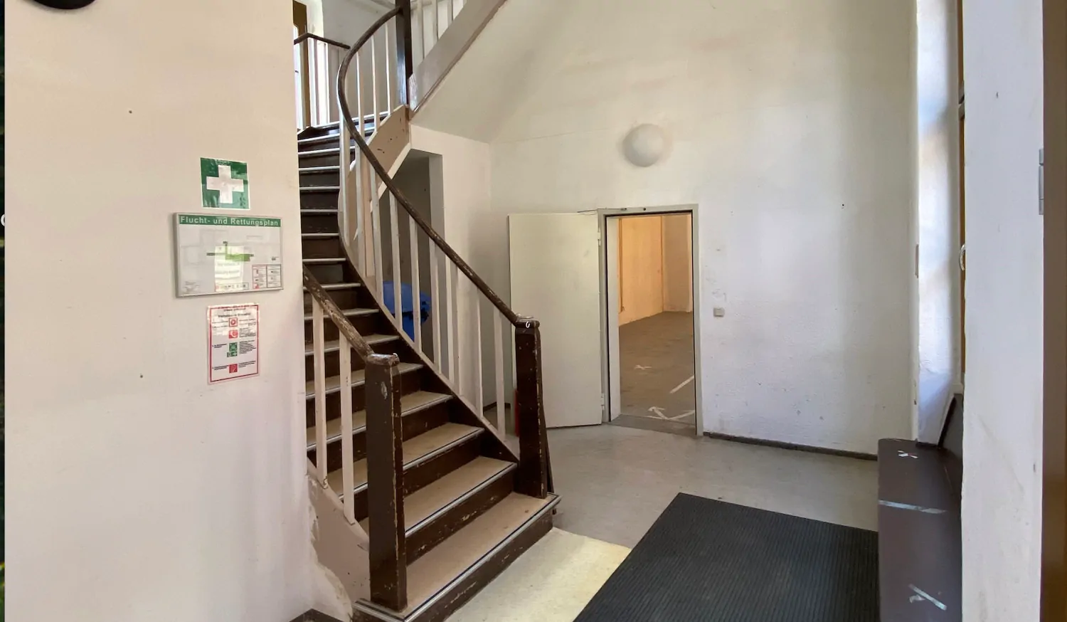 Historisches Gebäudeensemble mit großem Entwicklungspotenzial in Blankenburg