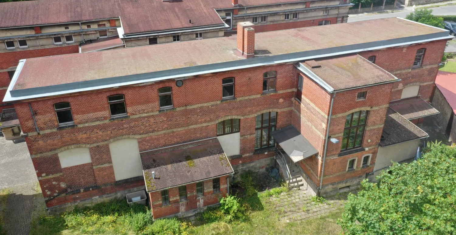 Historisches Gebäudeensemble mit großem Entwicklungspotenzial in Blankenburg