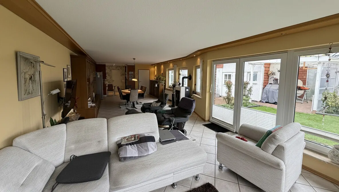 Wohnung1 wohnbereich 2