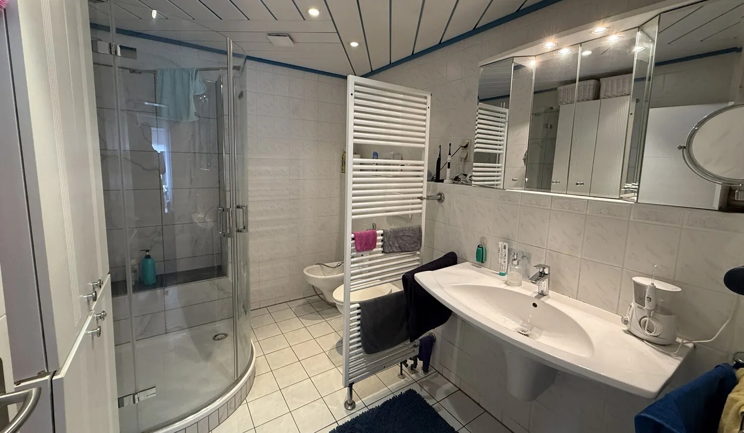 Wohnung1 Badezimmer