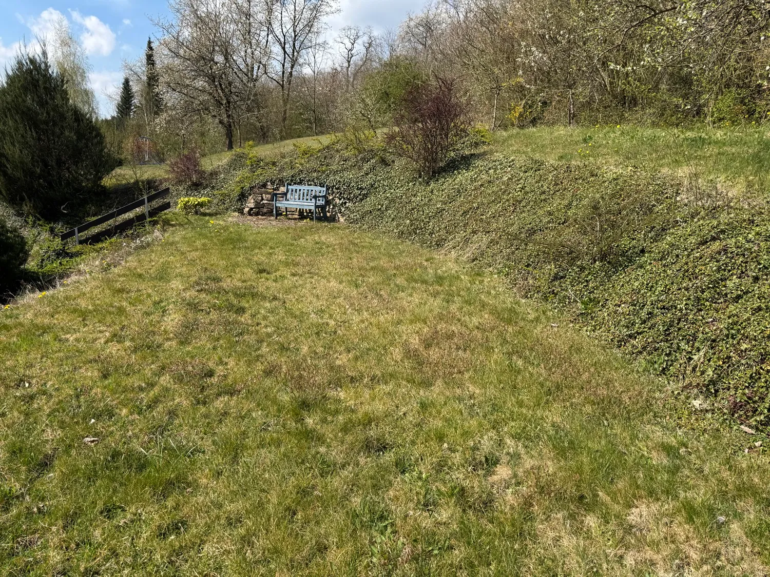Lichtdurchflutetes Einfamilienhaus mit Weitblick in fantastischer Wohnlage