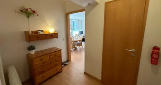 von_poll_real_estate_property_25323930_image_7