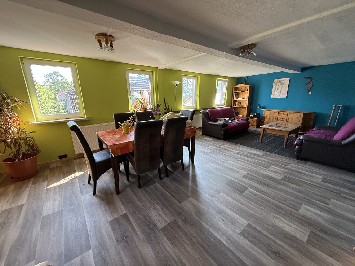 Wohn- Esszimmer DG