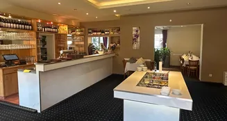 von_poll_real_estate_property_25323502_image_8