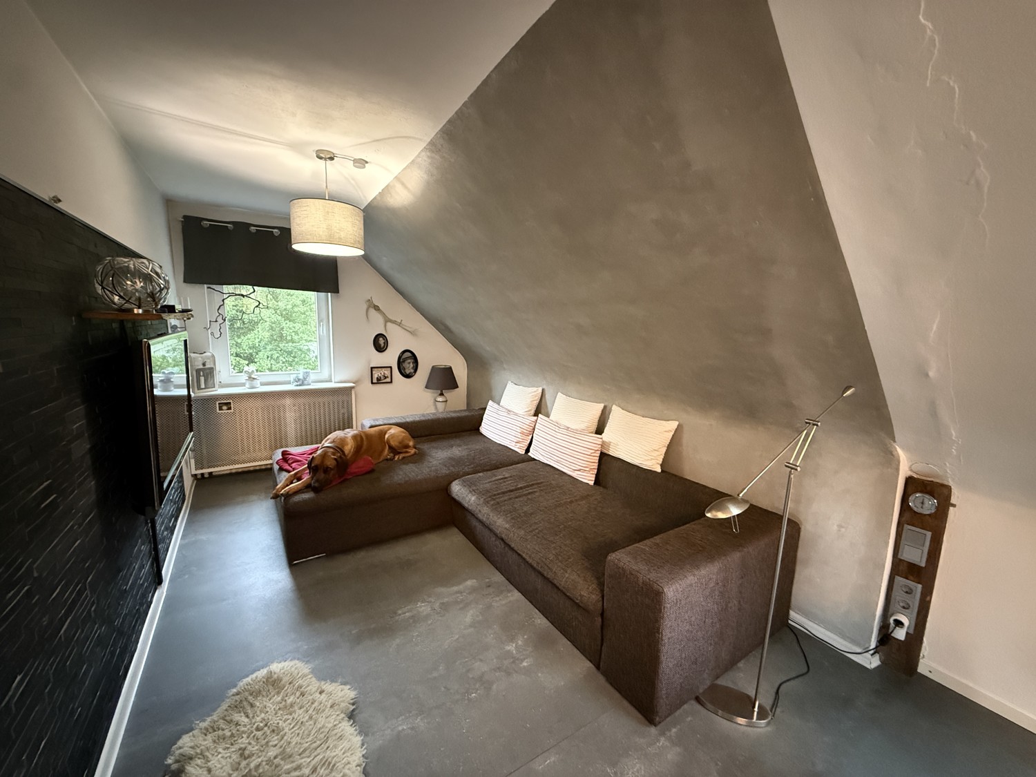 Wohnzimmer DG