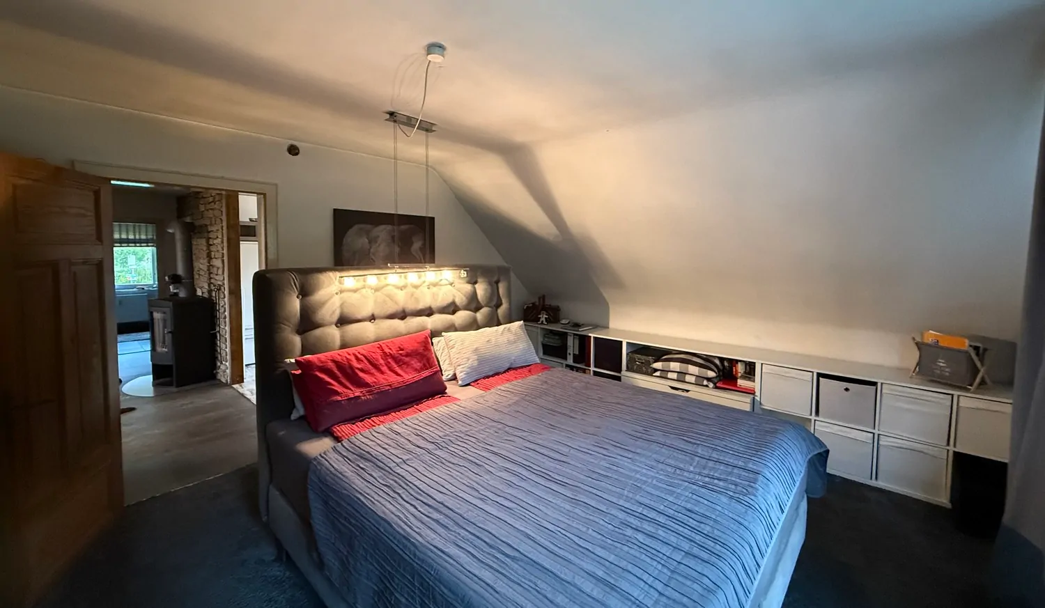 Schlafzimmer DG