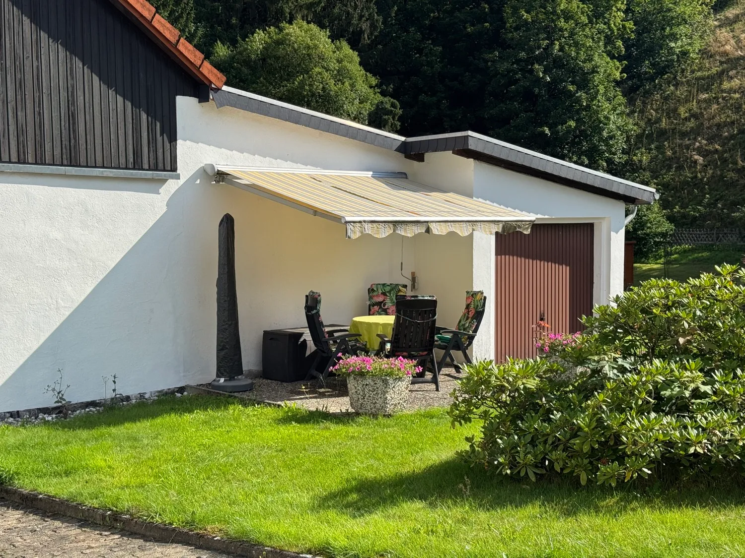 Interessantes Wohn- und Geschäftshaus im Ortskern von Altenau mit viel Potential