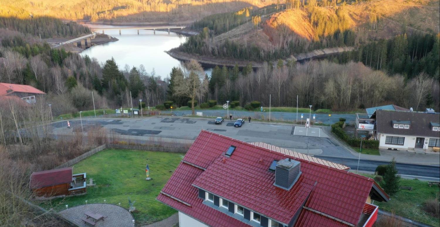 Blick über die Okertalsperre