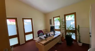 von_poll_real_estate_property_25363009_image_30