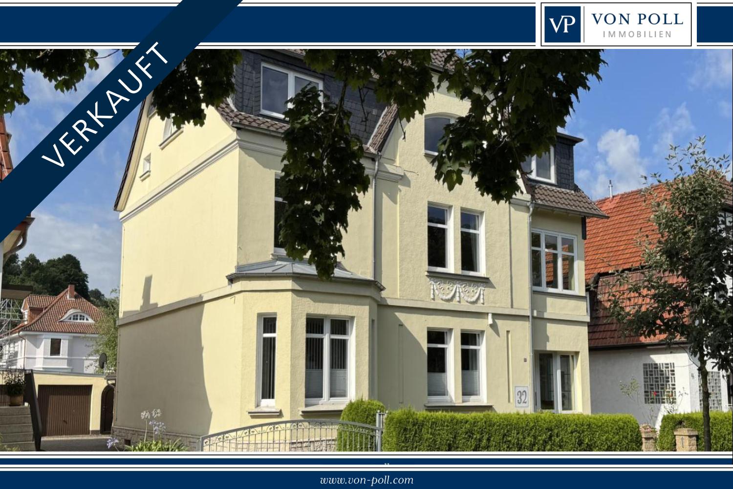 Charakteristisch und Individuell - Großzügige Villa in exponierter Lage mit Garten und Pool