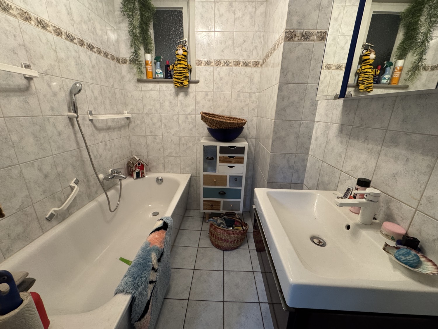 Badezimmer EG