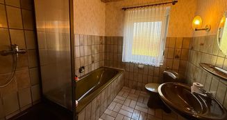 von_poll_real_estate_property_25323933_image_7