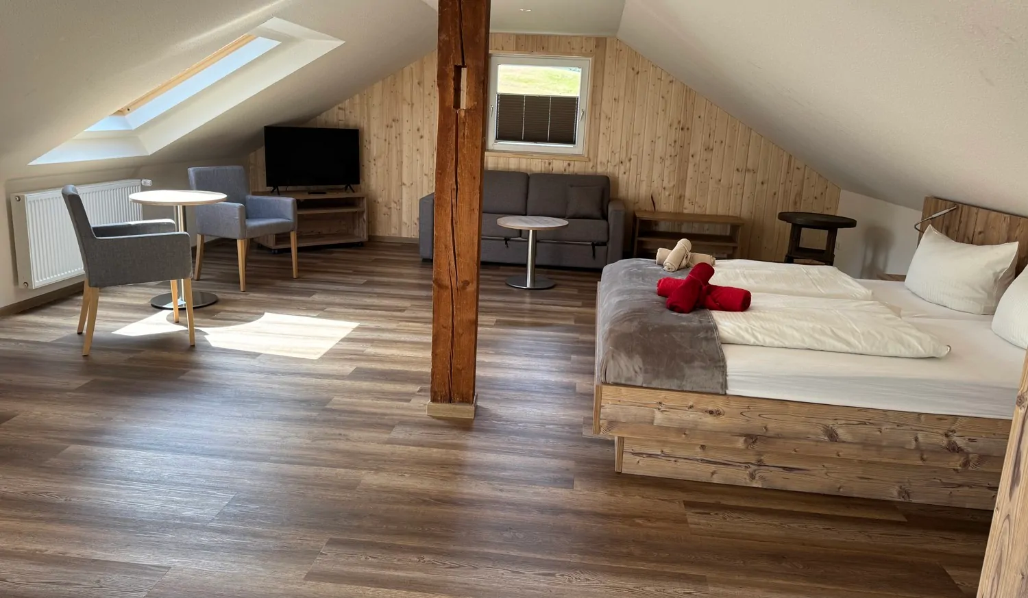 Gepflegtes und sehr gut geführtes 3***-Superior-Hotel in Altenau mit Hallenschwimmbad und tollem Blick in die Natur