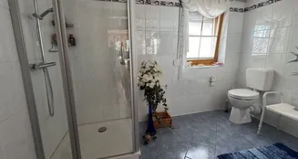 von_poll_real_estate_property_25323101_image_12