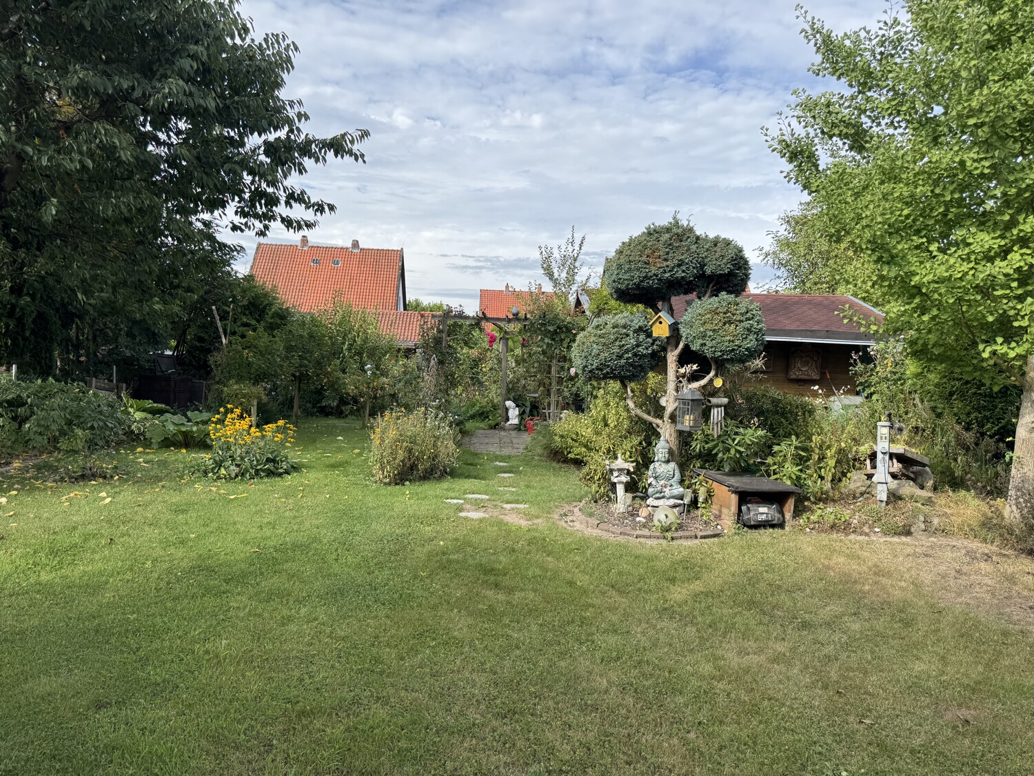 Großzügig - Gepflegt - Lichtdurchflutet - Tolles Haus in ruhiger Lage mit Traumgarten