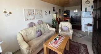 von_poll_real_estate_property_25323085_image_0