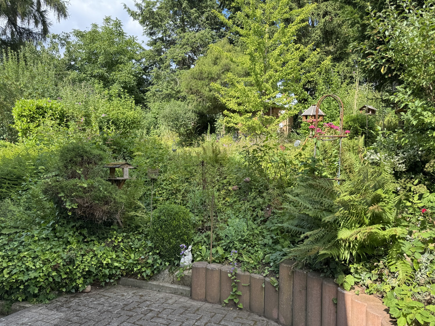 Charmant und Geschmackvoll - Einfamilienhaus in TOP-Lage mit idyllischem Garten