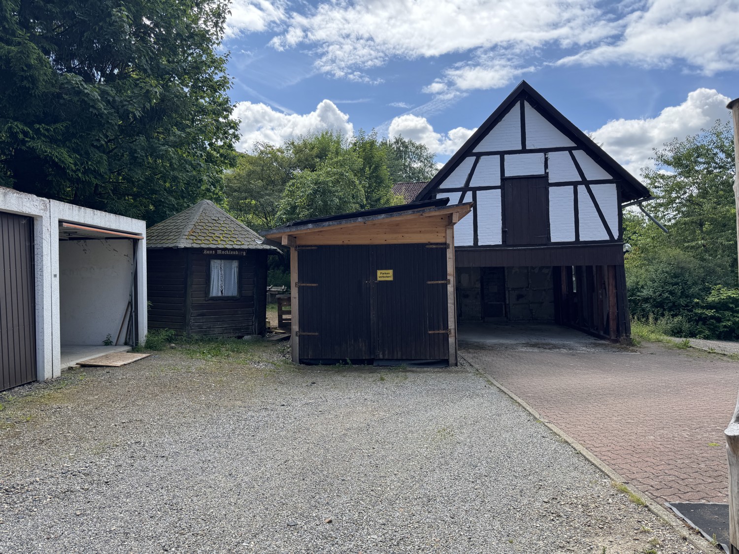 Interessantes Appartementhaus mit Garagen und Stellplätzen in Bestlage von Altenau