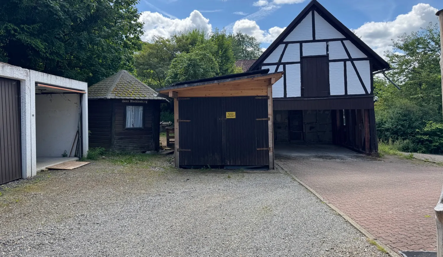 Interessantes Appartementhaus mit Garagen und Stellplätzen in Bestlage von Altenau