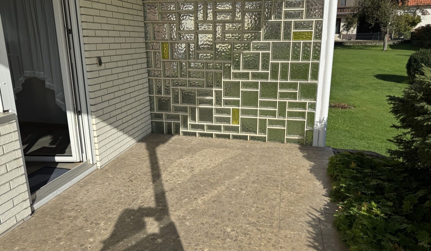 Terrasse EG