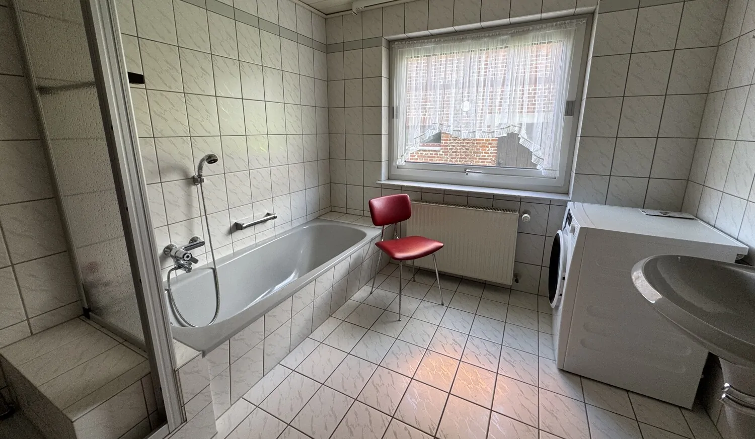 Badezimmer EG 1