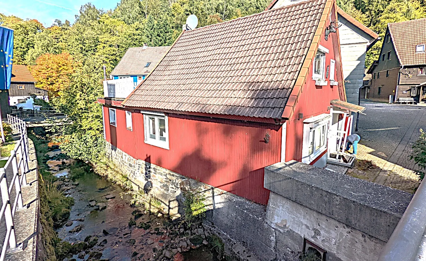 PXL_20251003_084251400