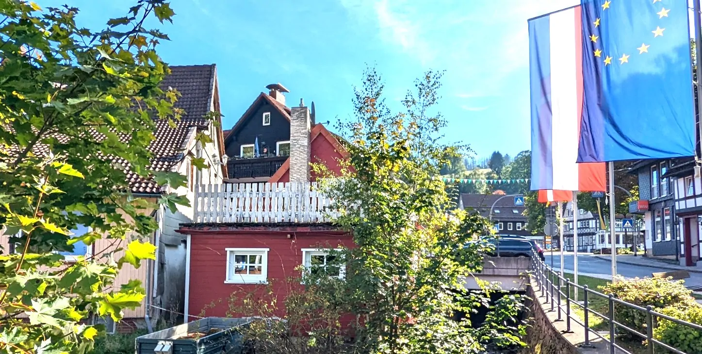 PXL_20251003_084438039