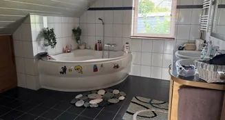 von_poll_real_estate_property_25323102_image_17