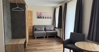 von_poll_real_estate_property_25323183_image_25